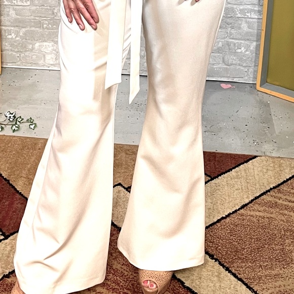 BLACK FRIDAY jumpsuit off white Peace + Love  size L , ELEGANT - Picture 3 of 6